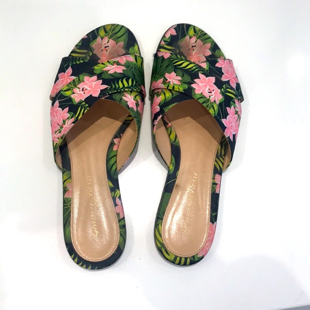 Gianvitto Rossi open toe slides